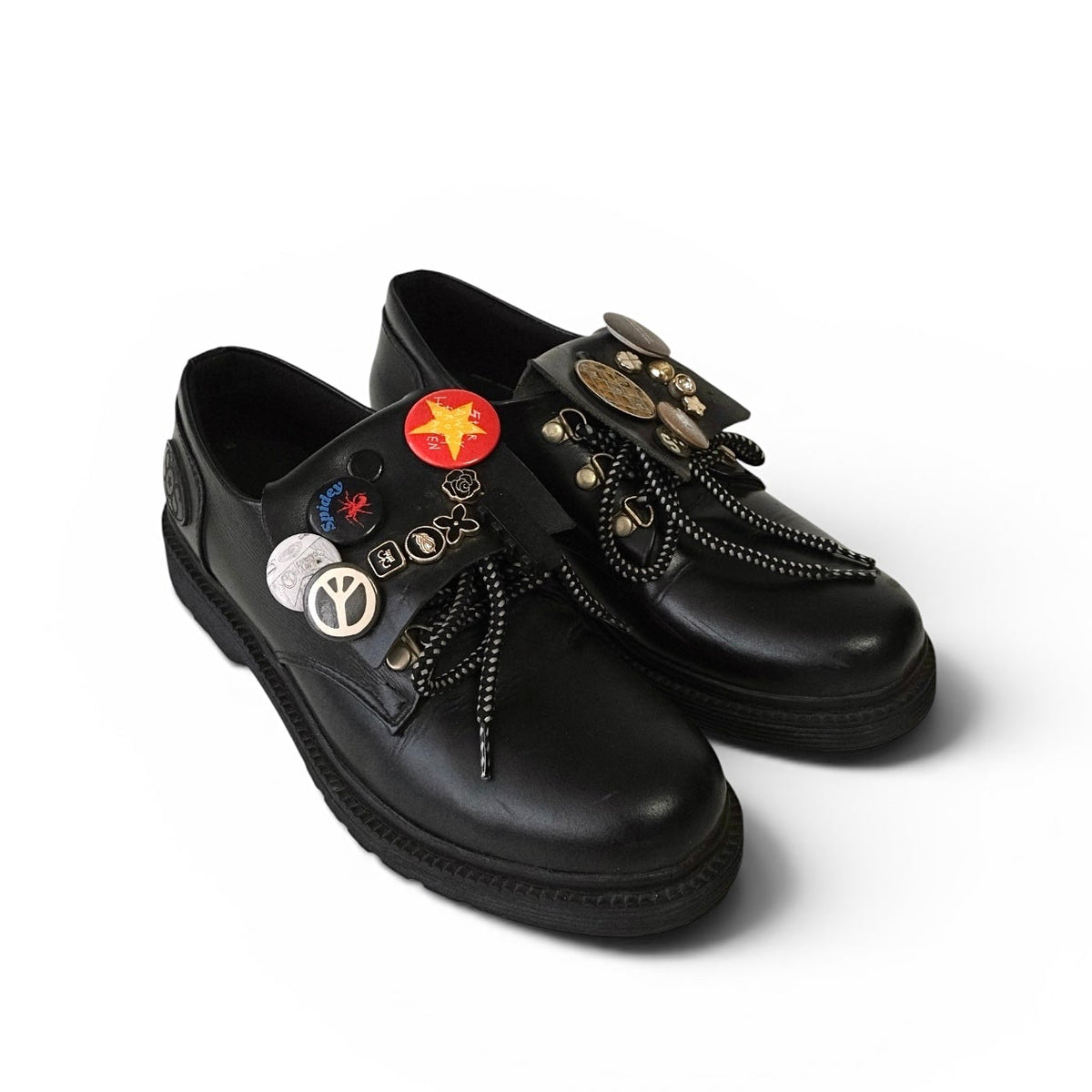 000 DERBY (with exclusive pins)