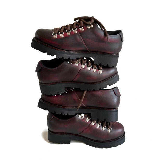 SOS HIKING BOOTS in Black or Brown